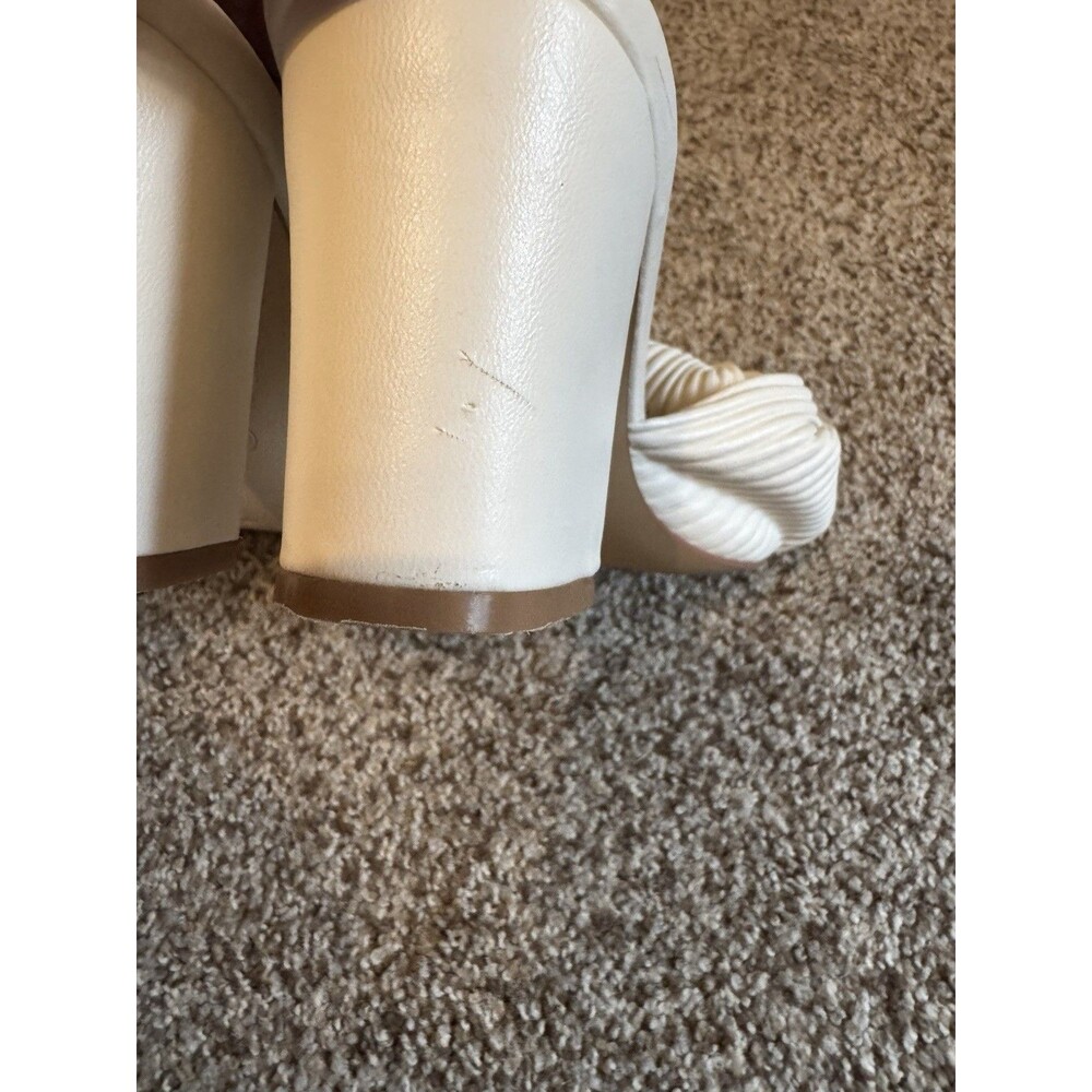 VICI Wilma White Knotted Mule Heels Womens 9 Pleated Slide Block Heel Sandals - Picture 7 of 8